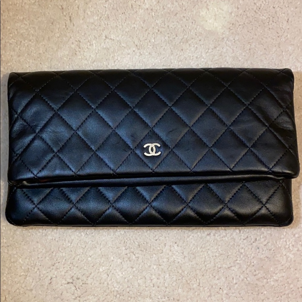 Chanel clutch